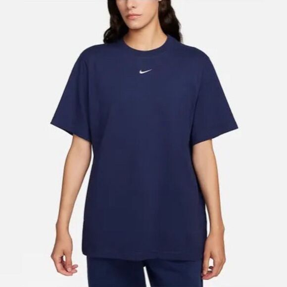 NWT Nike Embroidered Center Swoosh Logo Navy Blue Tee - Picture 2 of 7